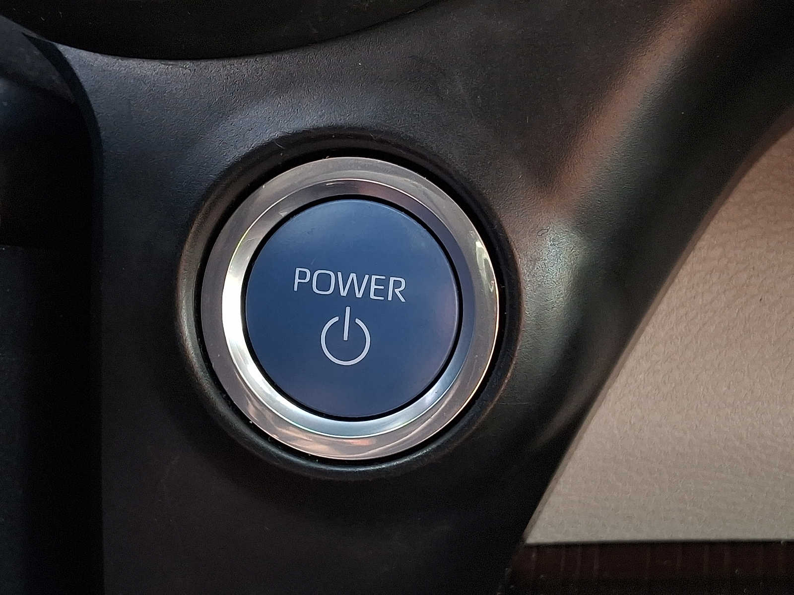 Thumbnail: 2023 Toyota Sienna - 21