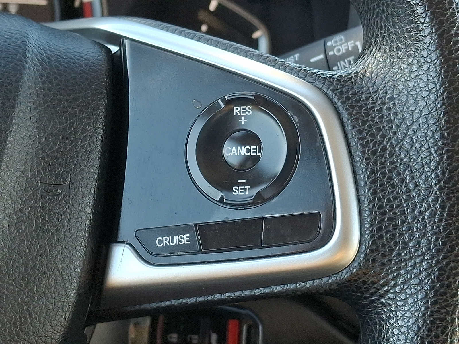 Thumbnail: 2019 Honda CR-V - 16