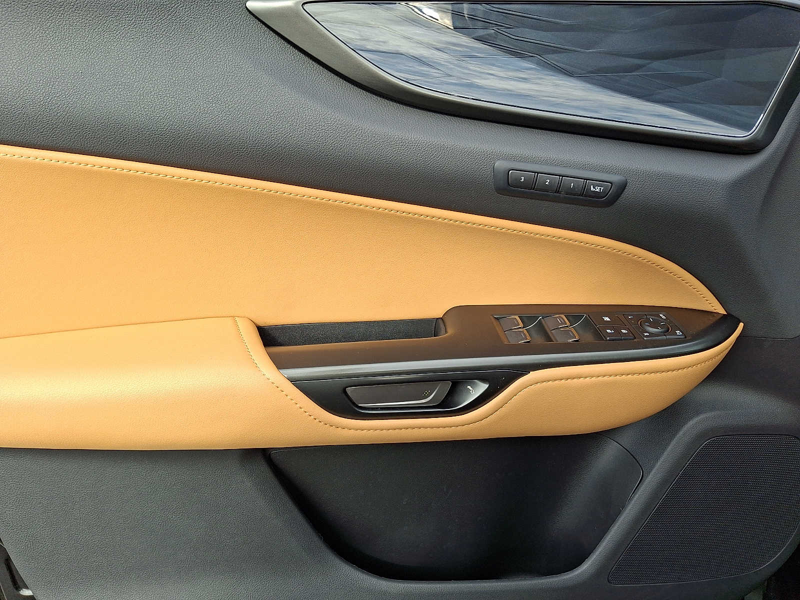 Thumbnail: 2024 Lexus NX - 9