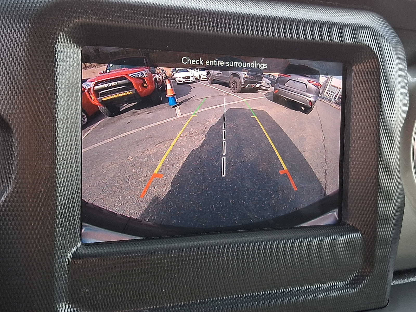 Thumbnail: 2018 Jeep Wrangler - 16