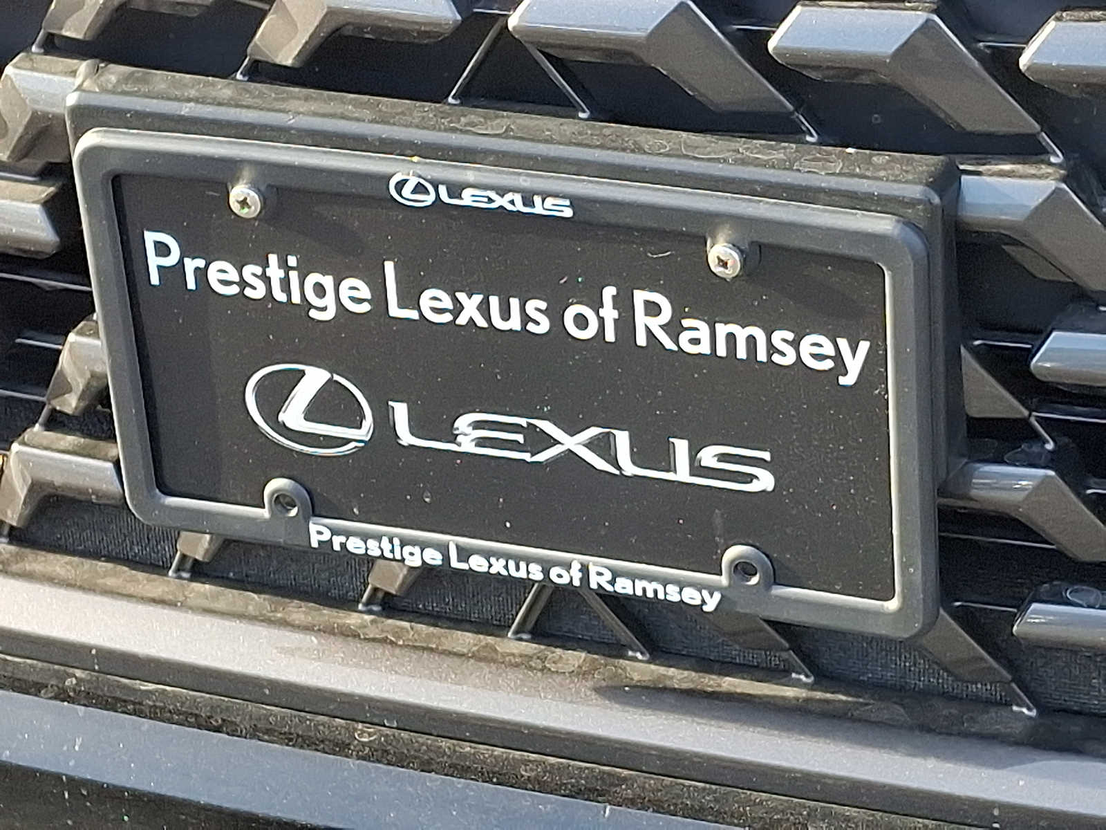 Thumbnail: 2024 Lexus ES - 30