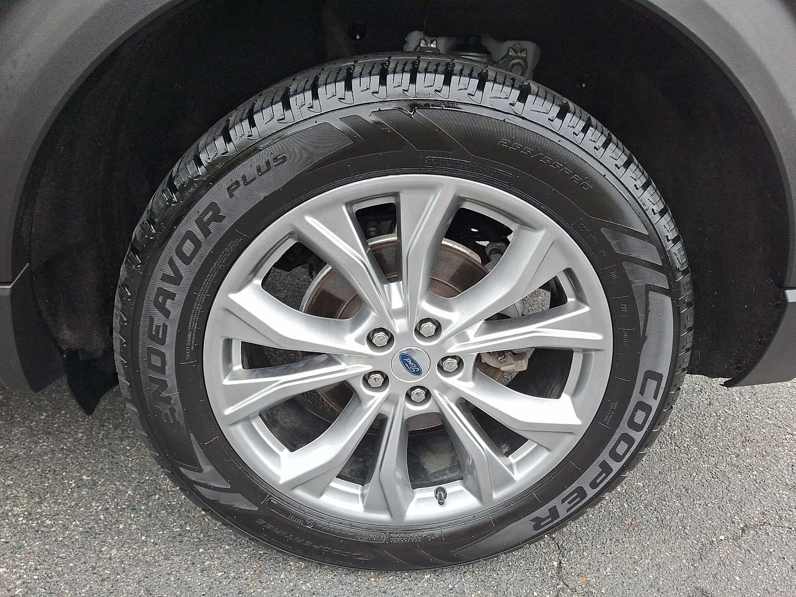 Thumbnail: 2021 Ford Explorer - 6