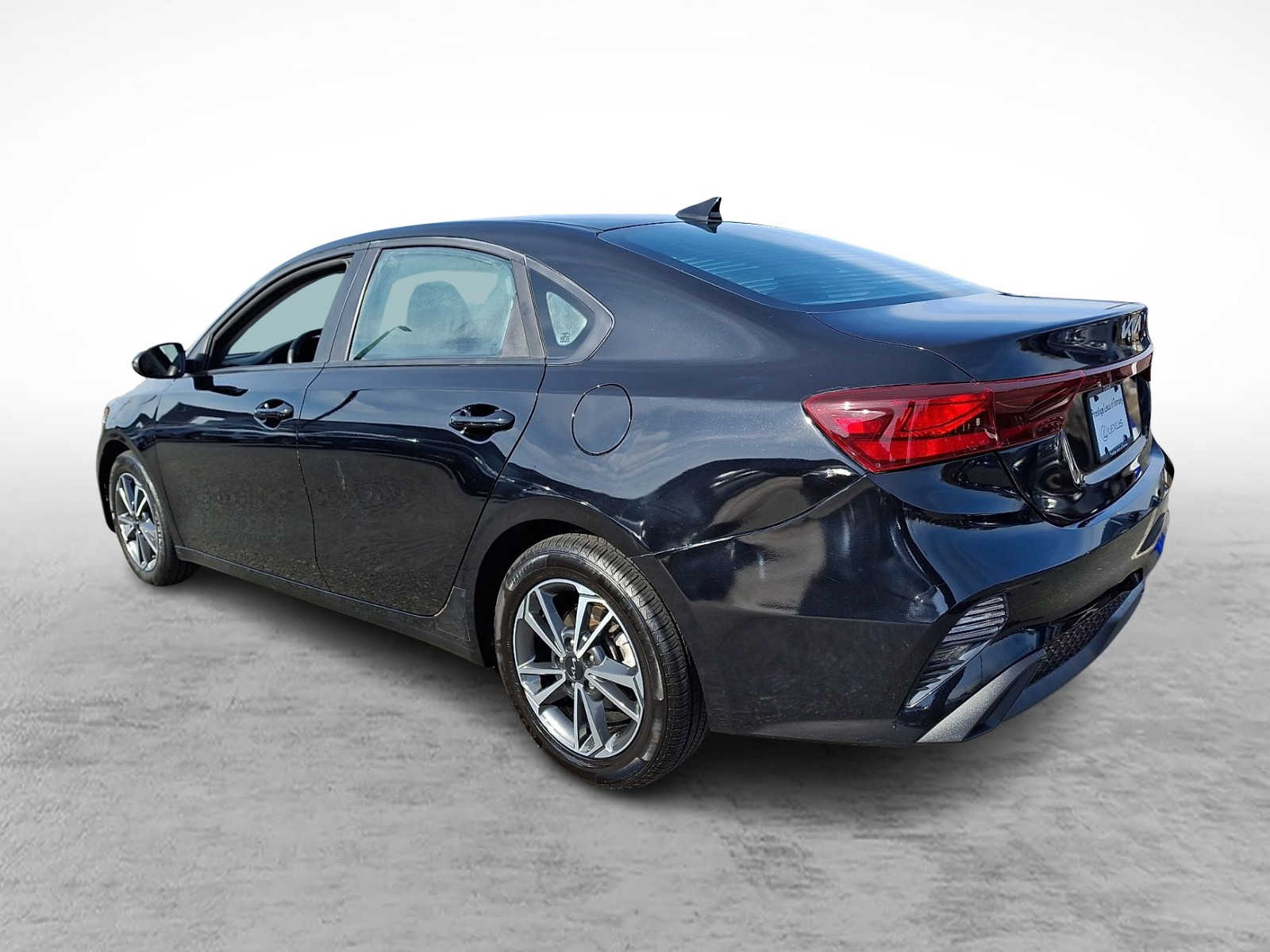 Thumbnail: 2023 Kia Forte - 6