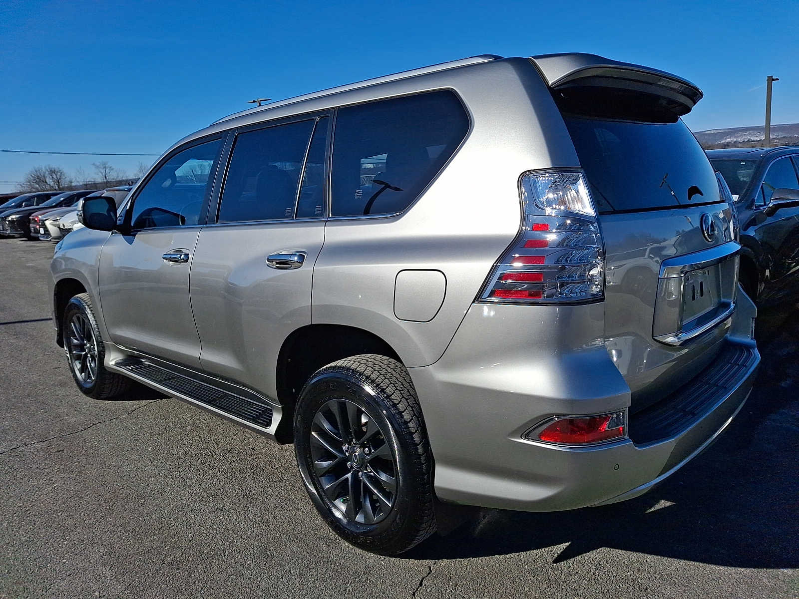 Thumbnail: 2023 Lexus GX - 6
