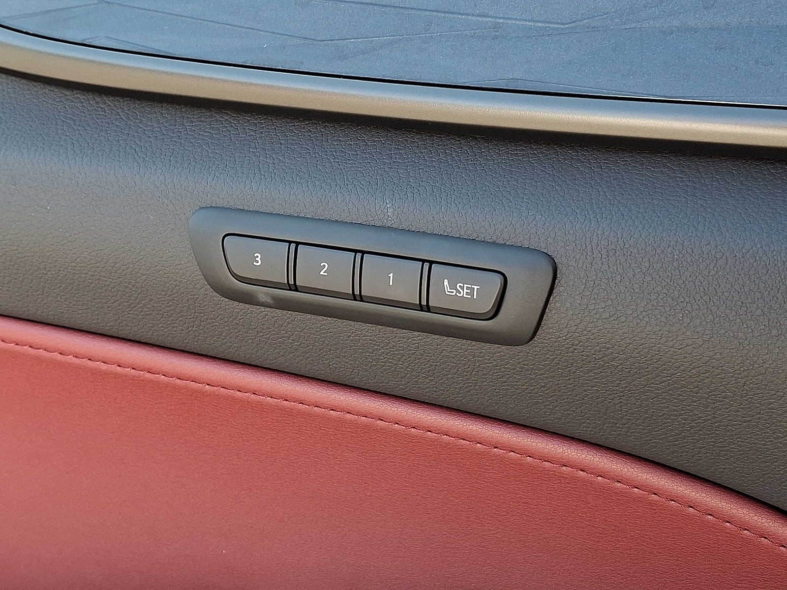 Thumbnail: 2026 Lexus ES - 23