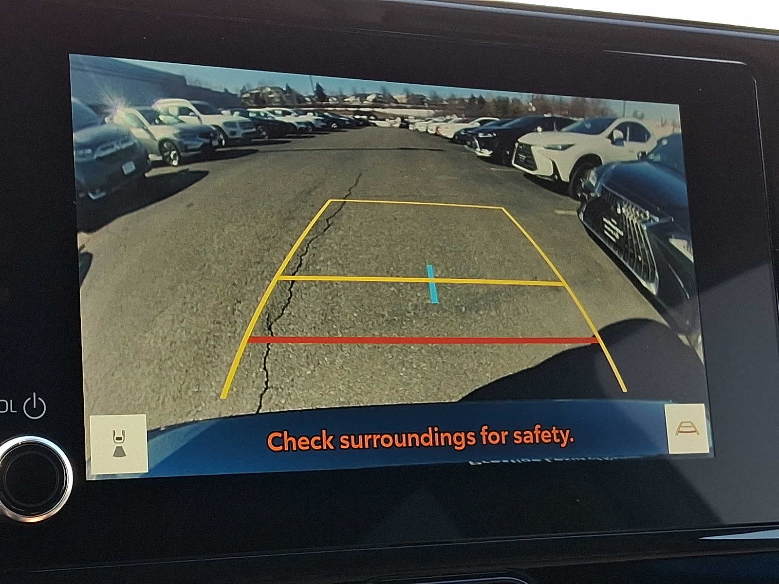 Thumbnail: 2023 Toyota Venza - 15