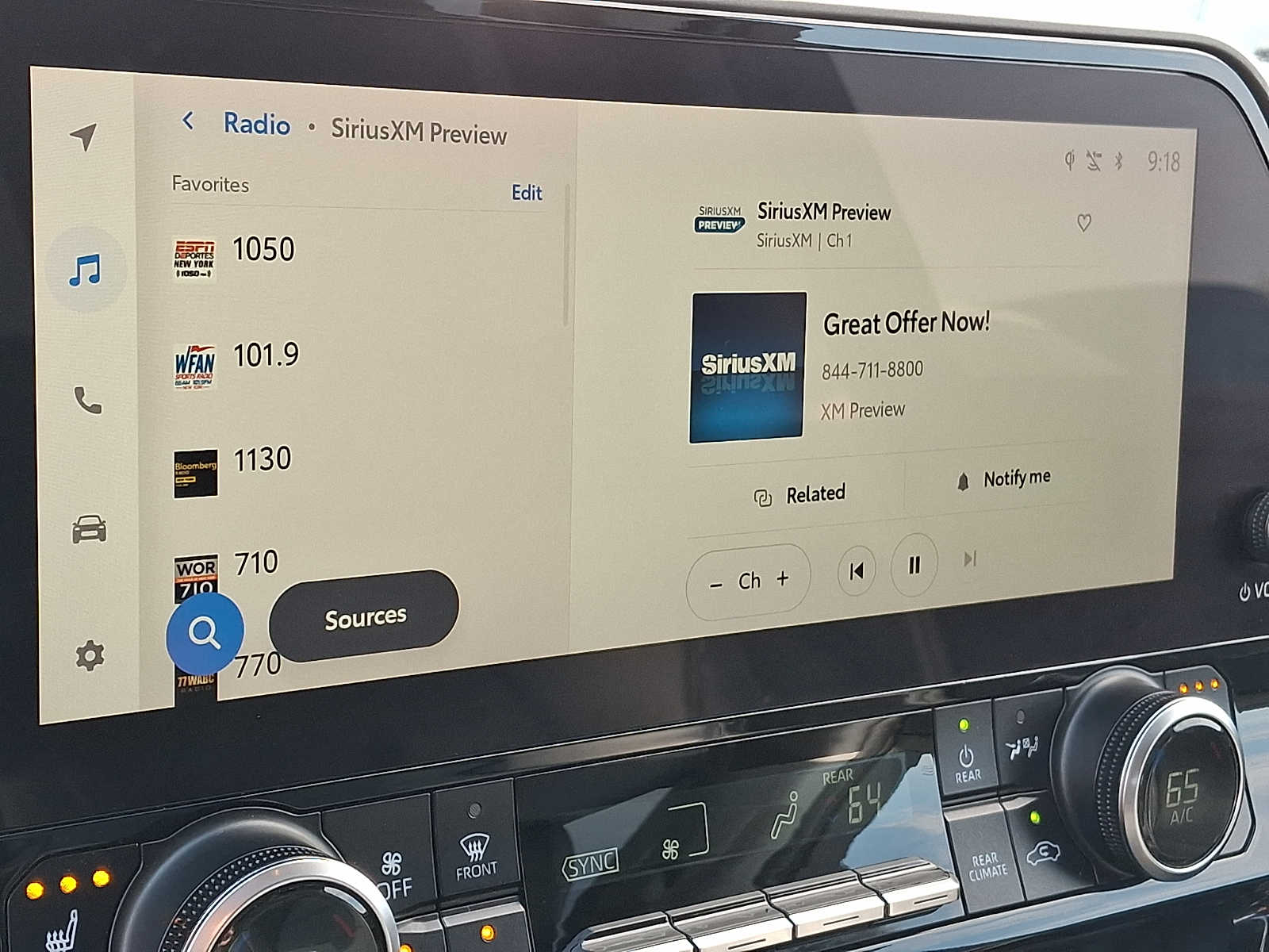 Thumbnail: 2023 Toyota Highlander - 17