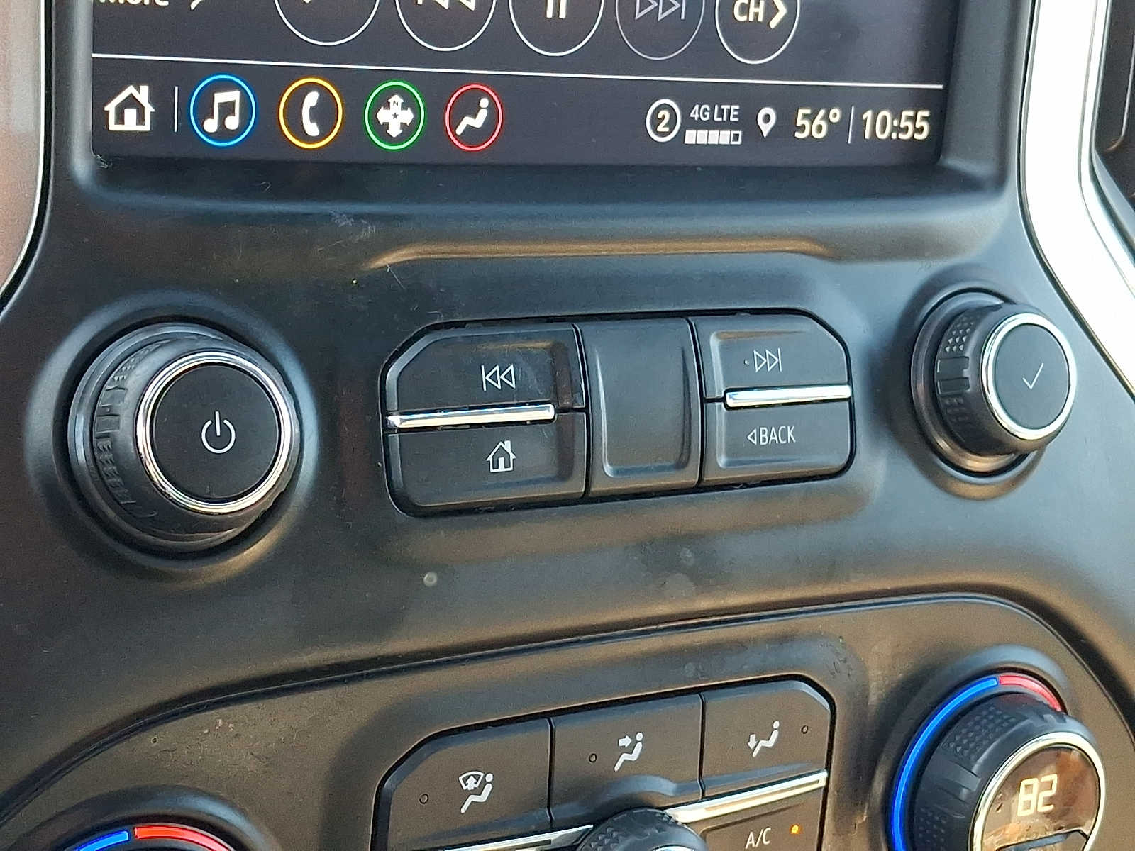 Thumbnail: 2021 Chevrolet Silverado 1500 - 14