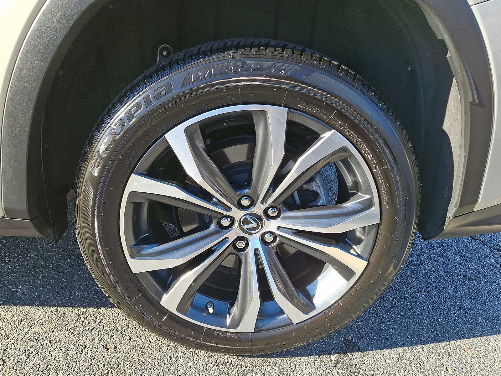 Thumbnail: 2021 Lexus RX - 8