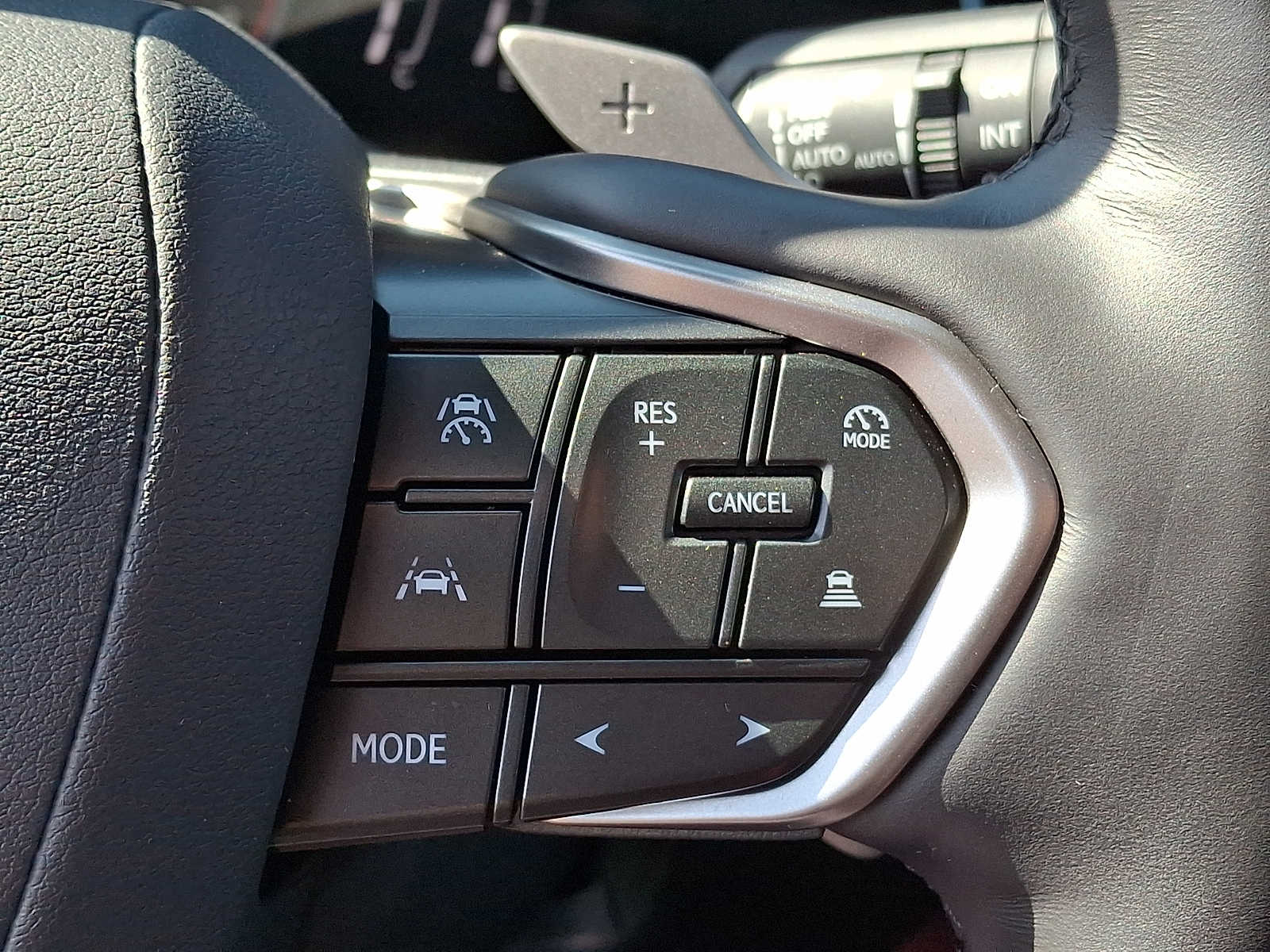 Thumbnail: 2026 Lexus ES - 18