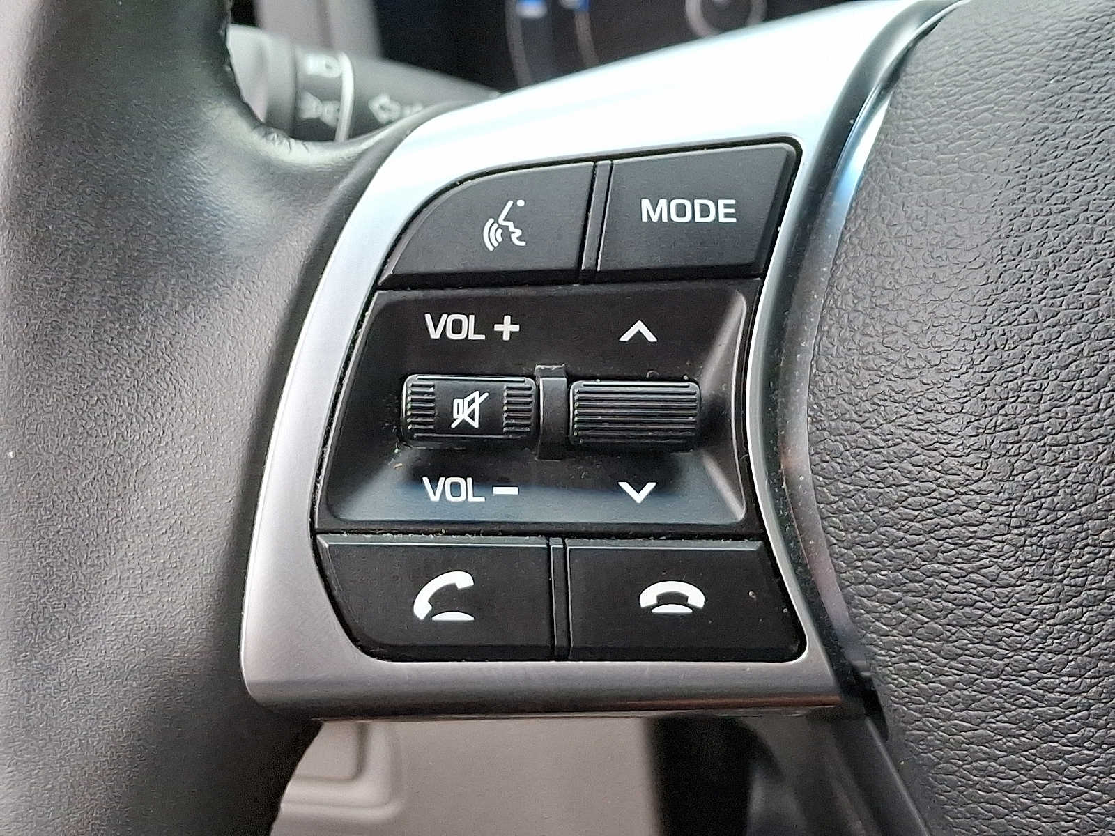 Thumbnail: 2019 Hyundai Sonata - 16