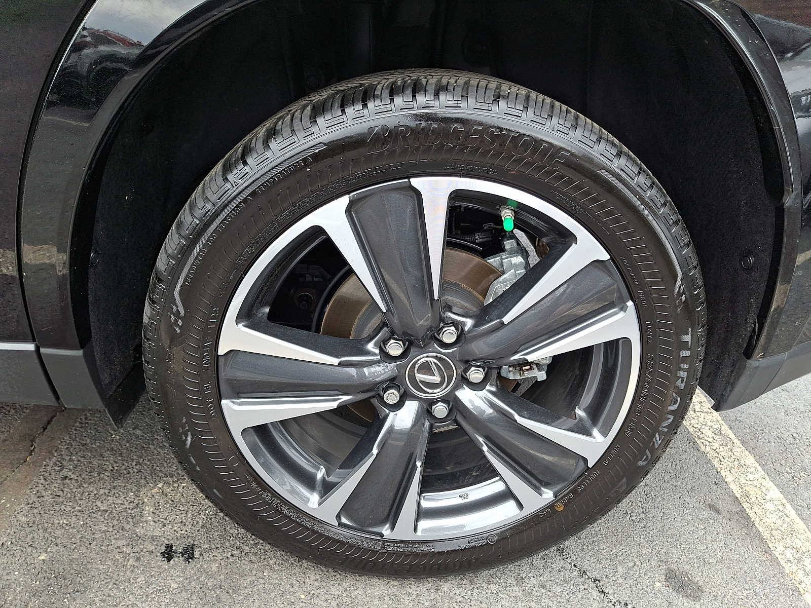 Thumbnail: 2023 Lexus UX - 7