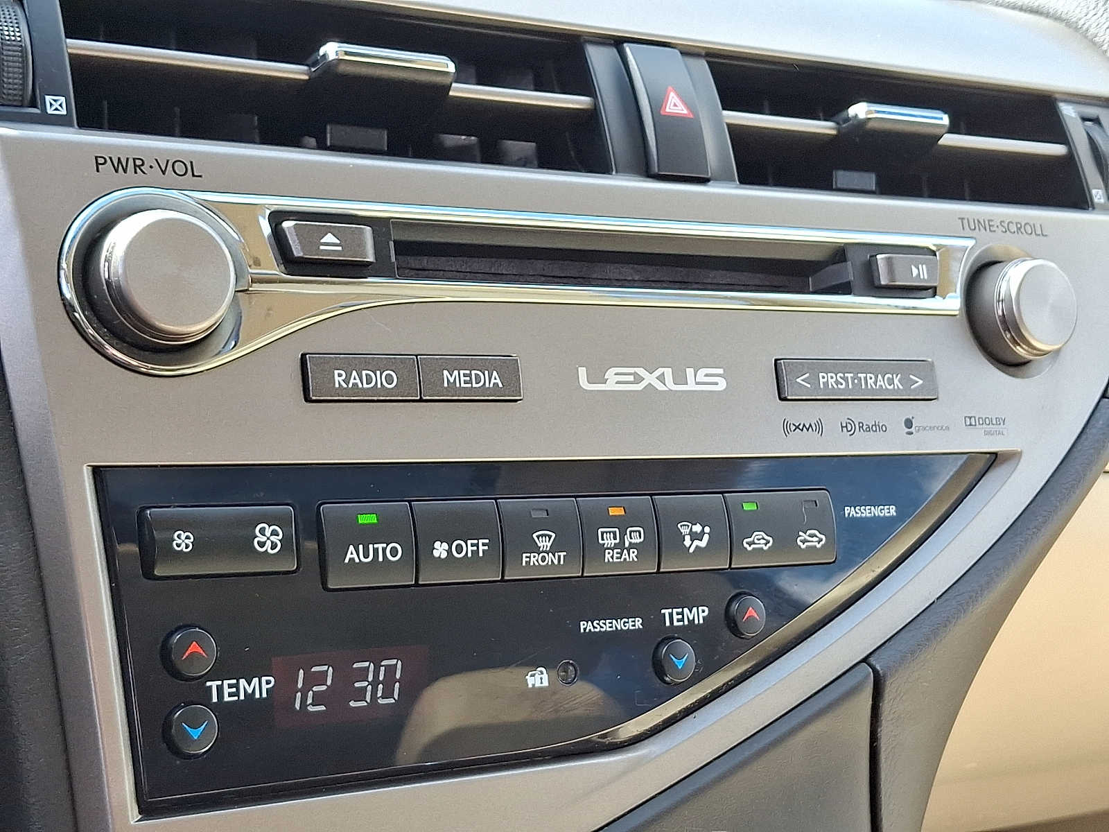 Thumbnail: 2015 Lexus RX - 14
