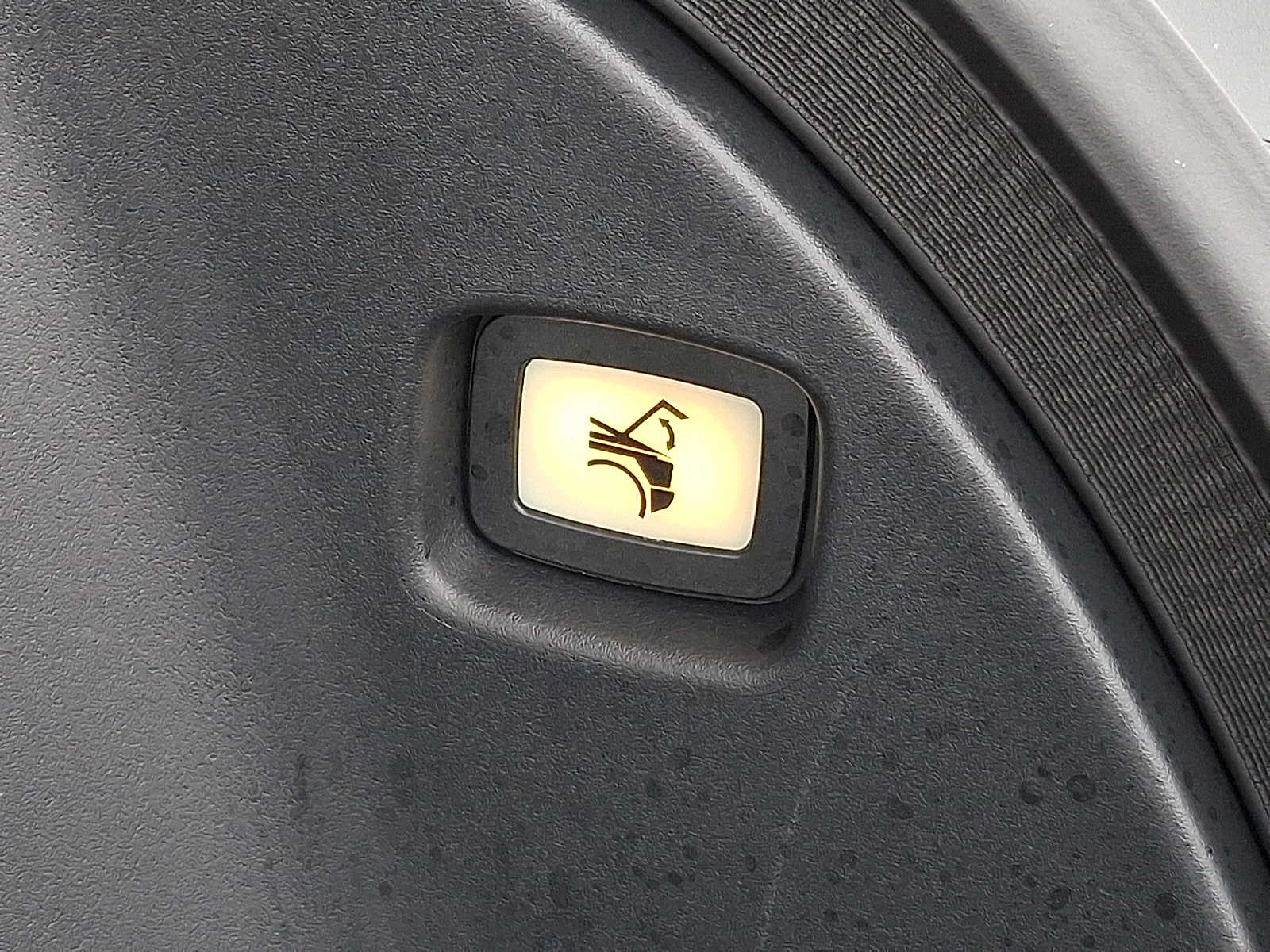 Thumbnail: 2025 Tesla Cybertruck - 27