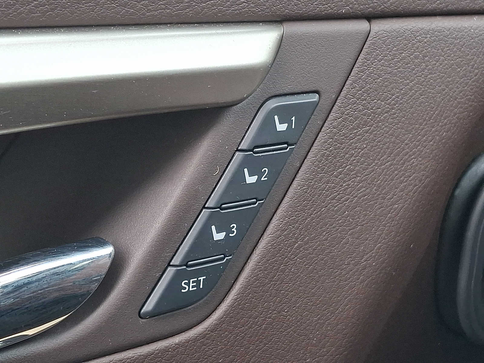 Thumbnail: 2017 Lexus RX - 24