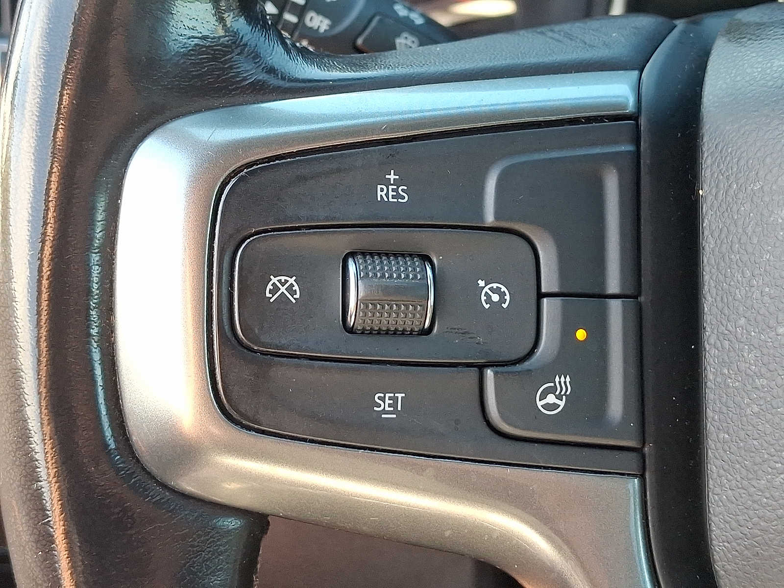 Thumbnail: 2021 Chevrolet Silverado 1500 - 16
