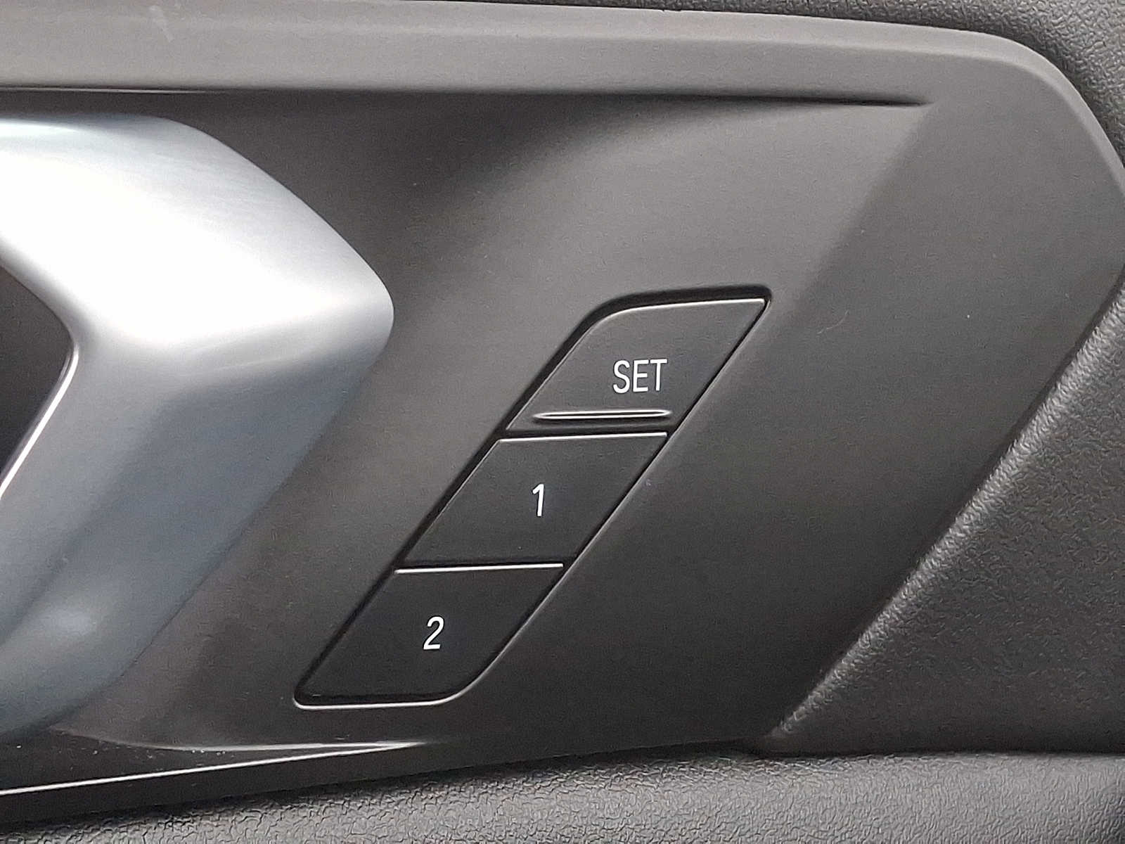 Thumbnail: 2024 BMW X5 - 23