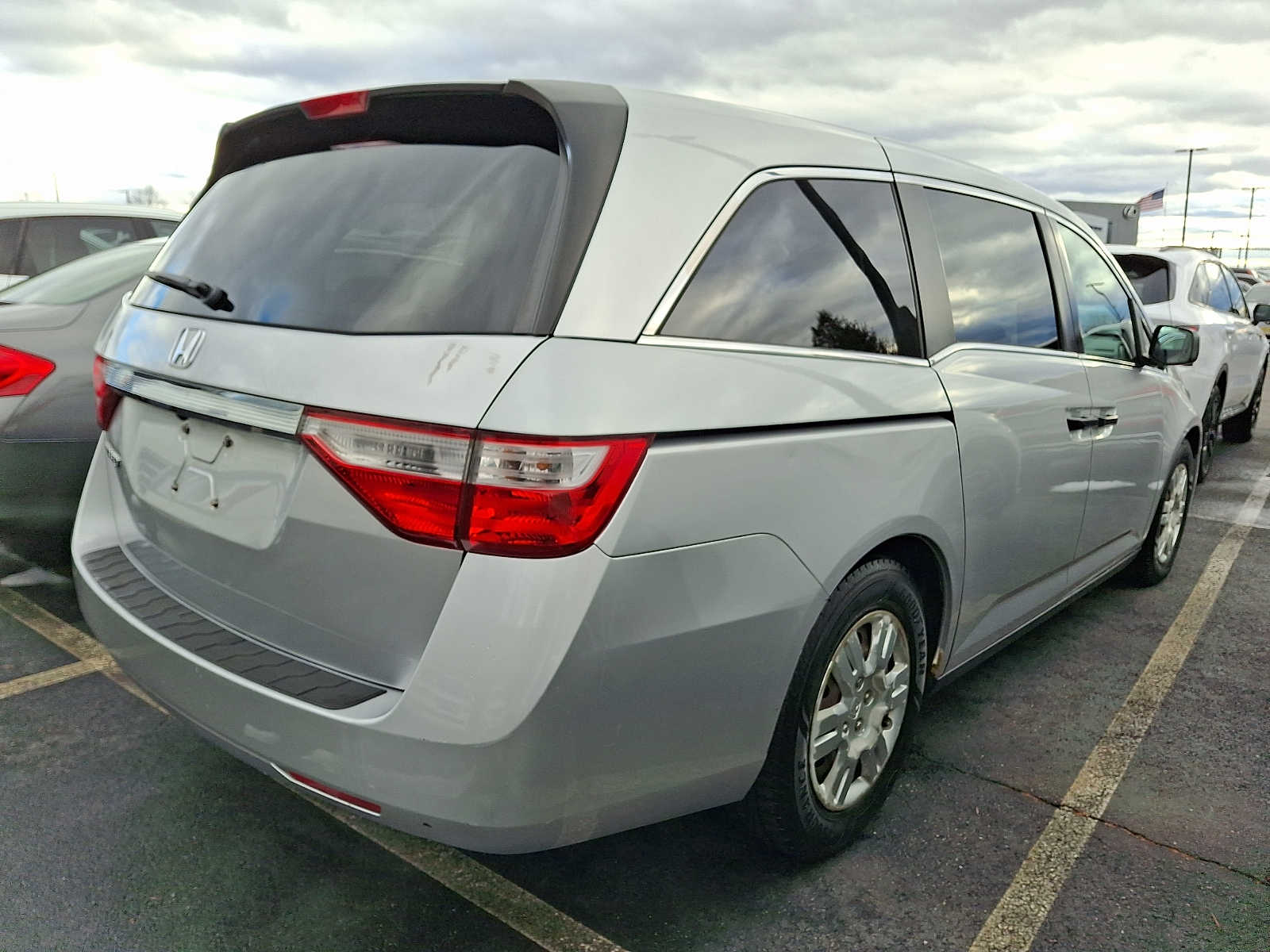 Thumbnail: 2013 Honda Odyssey - 3