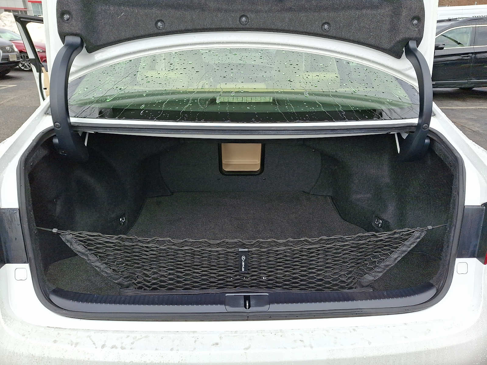 Thumbnail: 2015 Lexus ES - 27