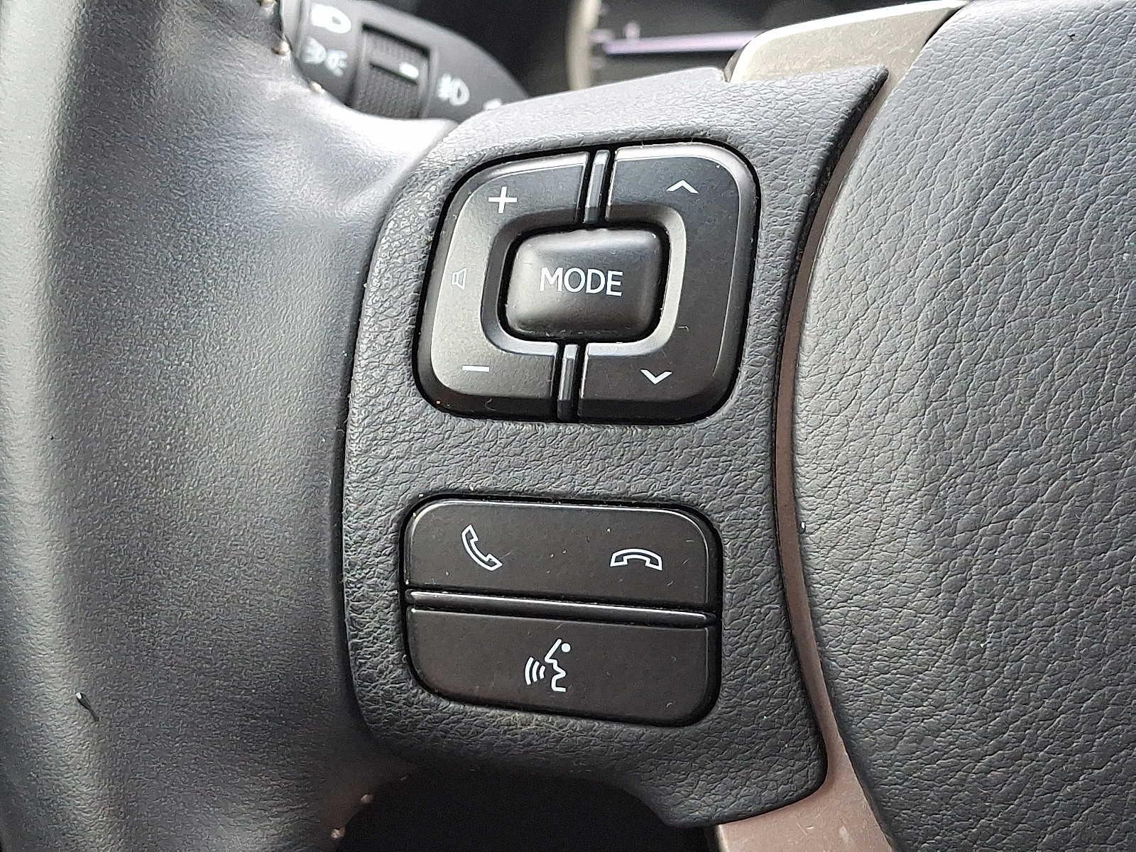 Thumbnail: 2015 Lexus NX - 14