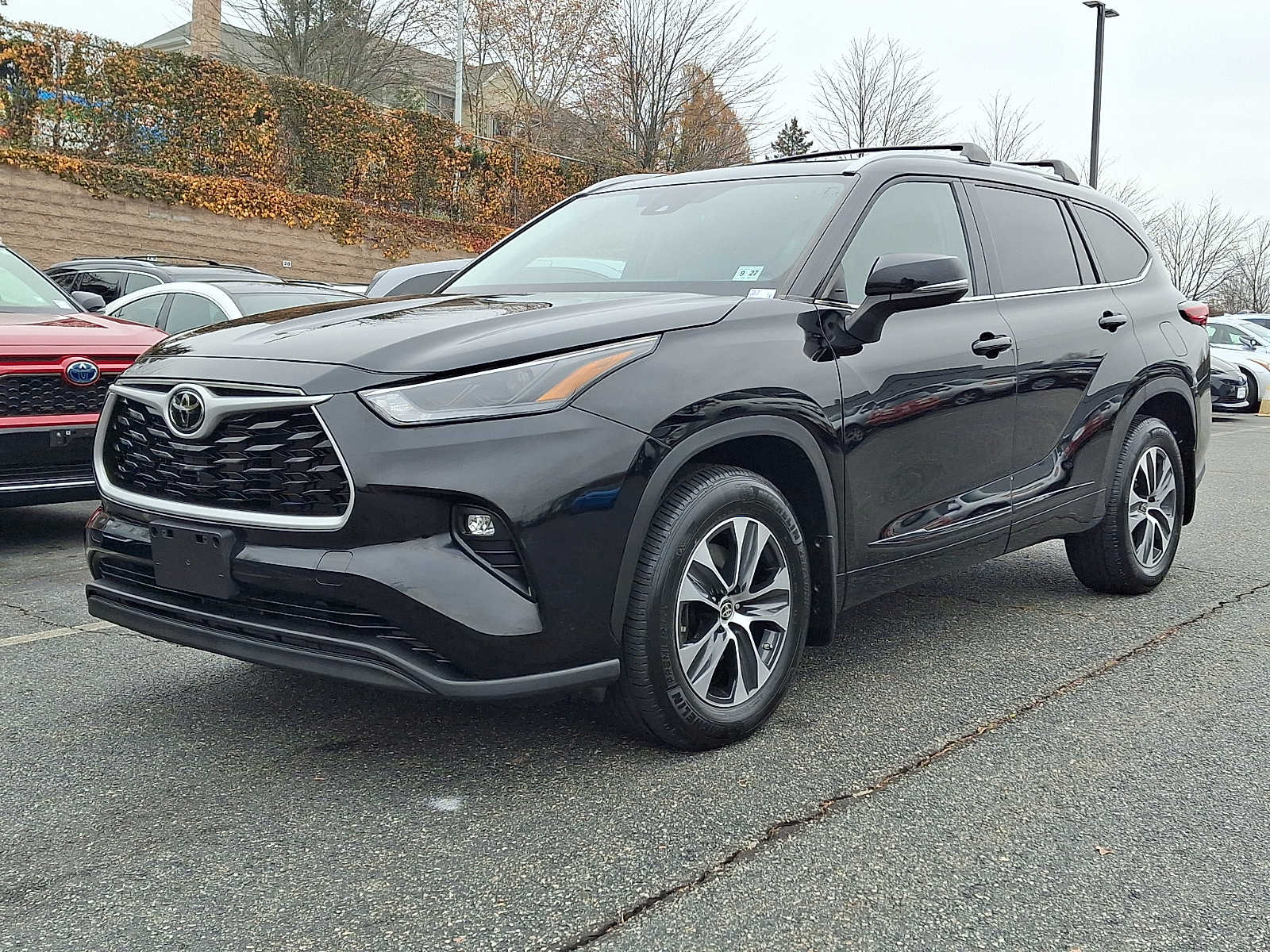 Thumbnail: 2022 Toyota Highlander - 1