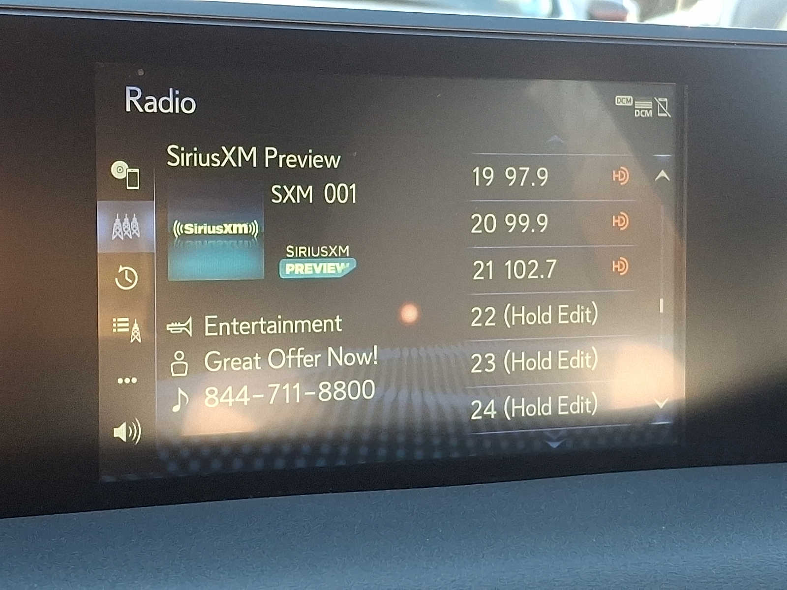 Thumbnail: 2022 Lexus UX - 15