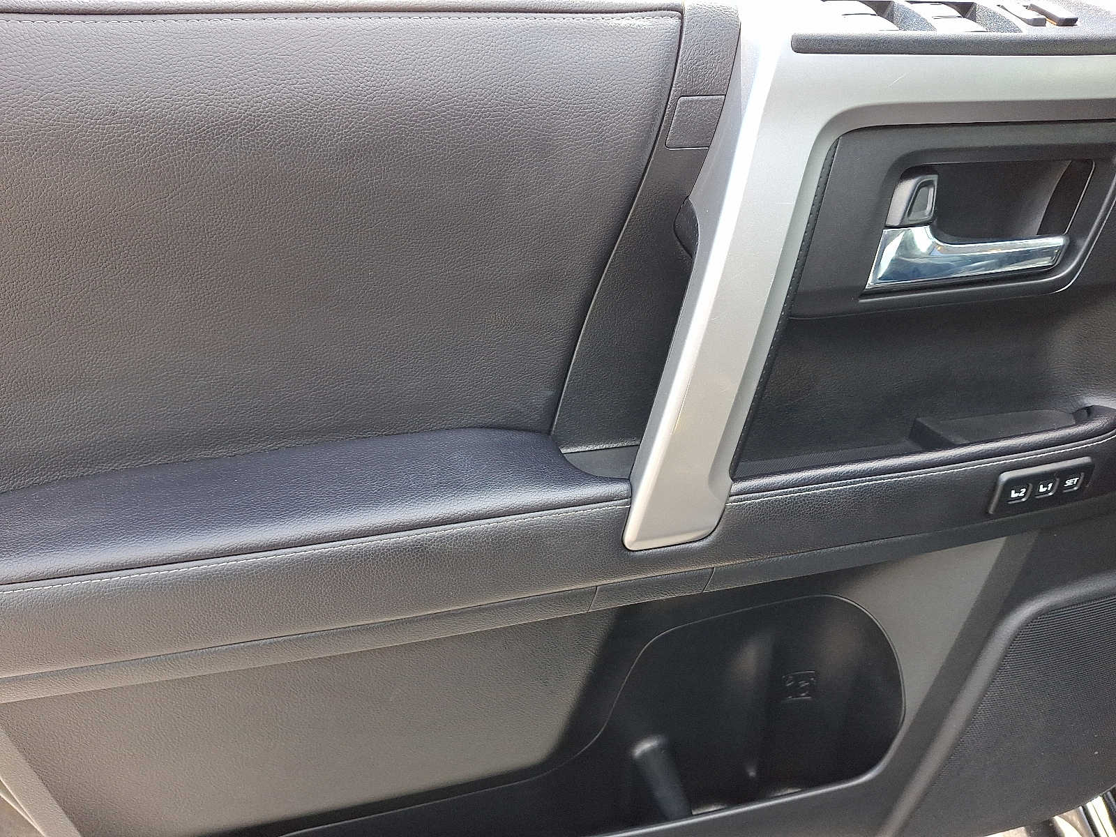 2022 Toyota 4Runner Limited 8