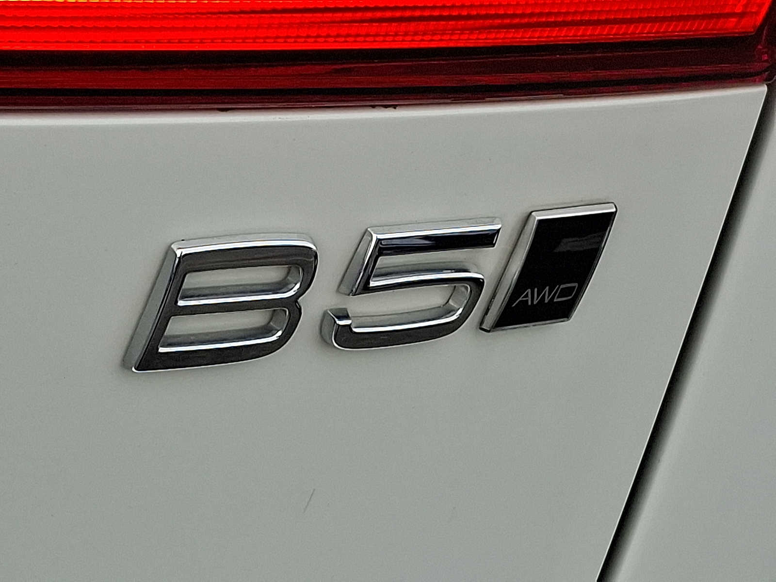 Thumbnail: 2022 Volvo XC60 - 28