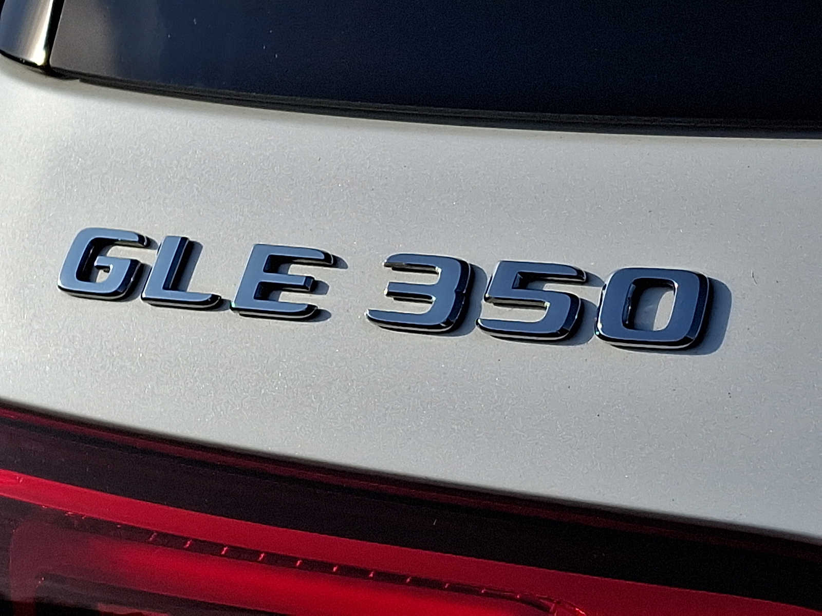 Thumbnail: 2023 Mercedes-Benz GLE - 29