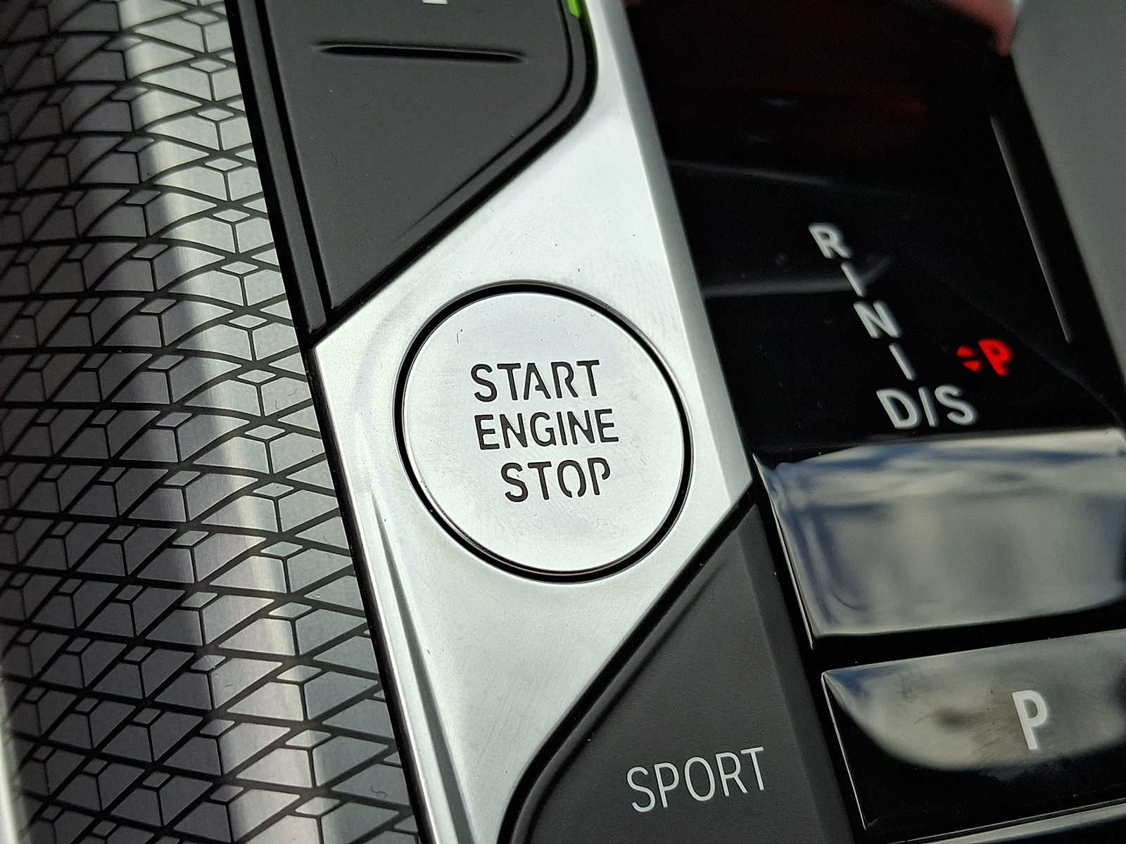 Thumbnail: 2023 BMW 3 Series - 22