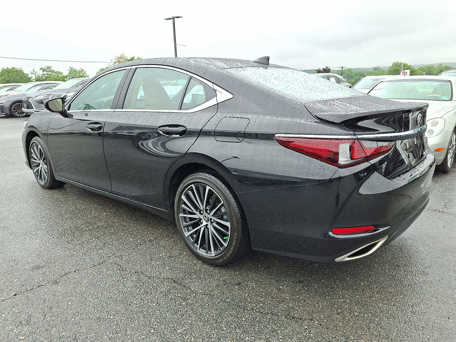 2023 Lexus ES 350 5