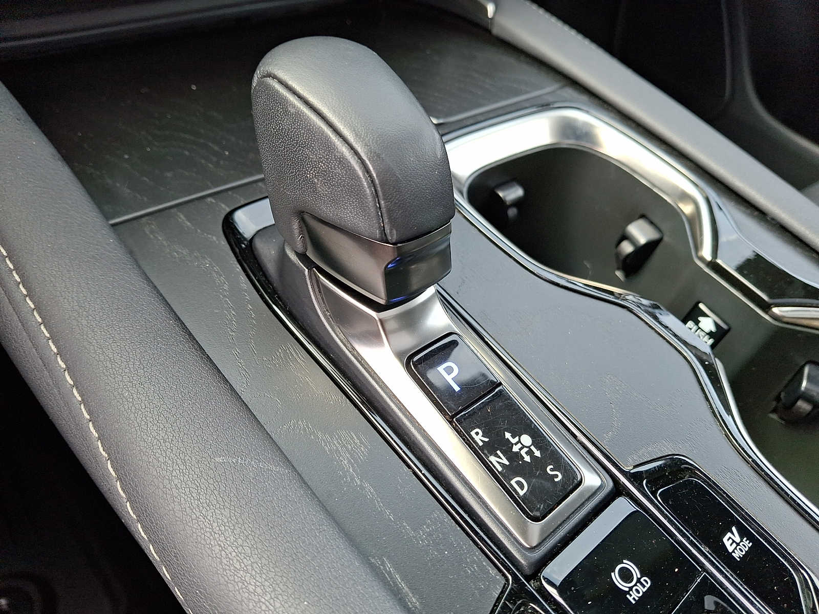 Thumbnail: 2023 Lexus RX - 10