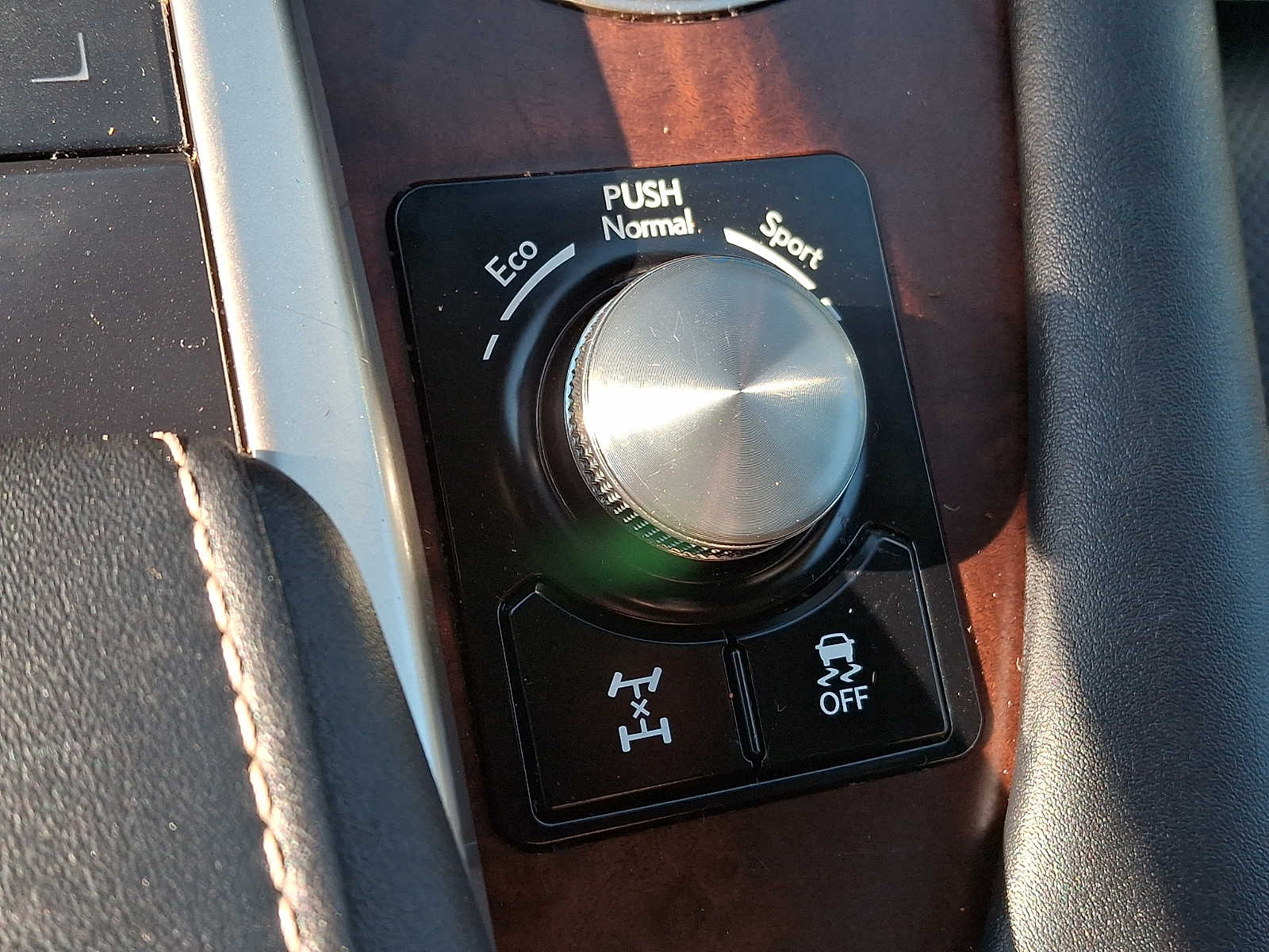 Thumbnail: 2021 Lexus RX - 21