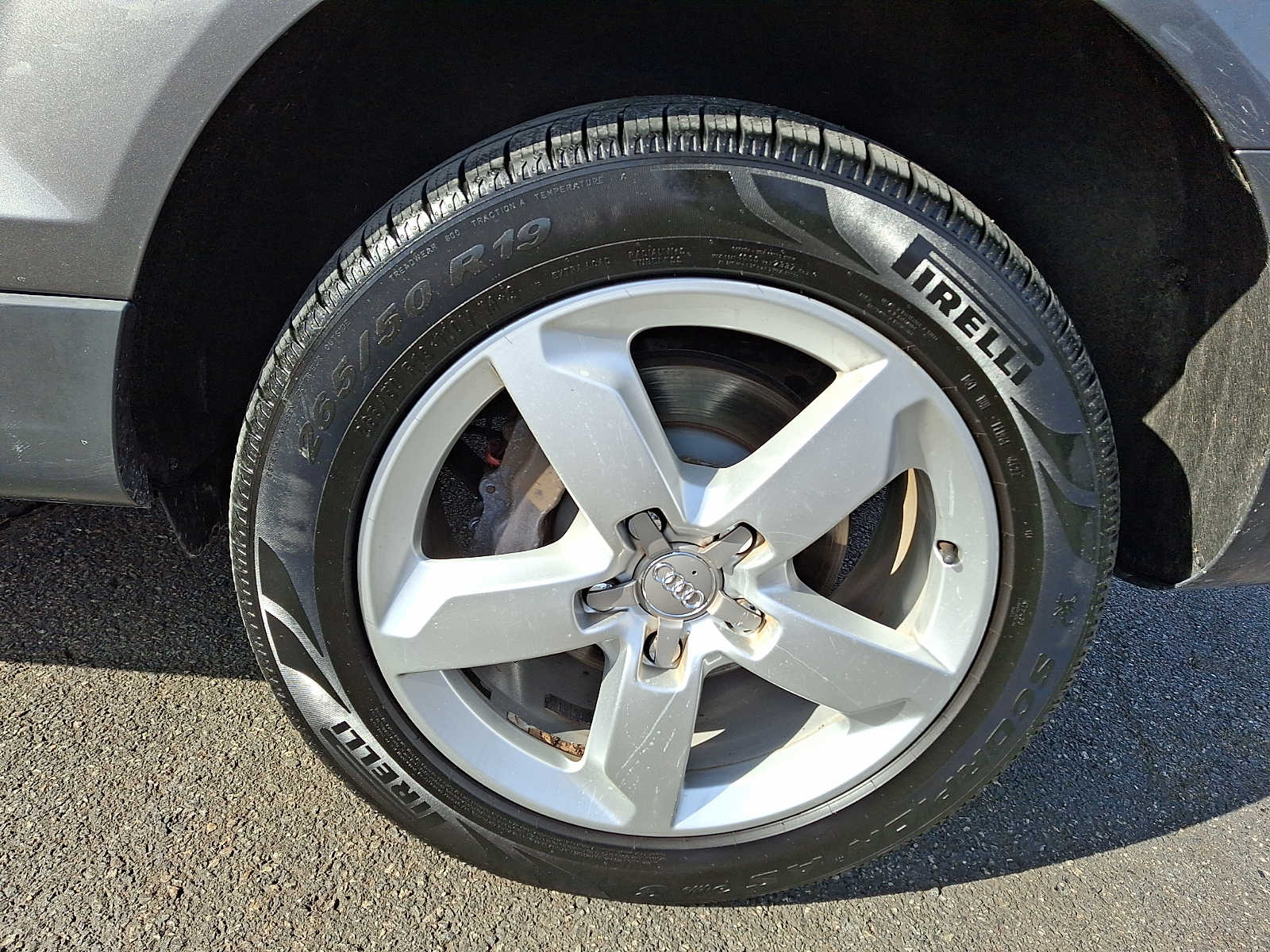 Thumbnail: 2012 Audi Q7 - 6