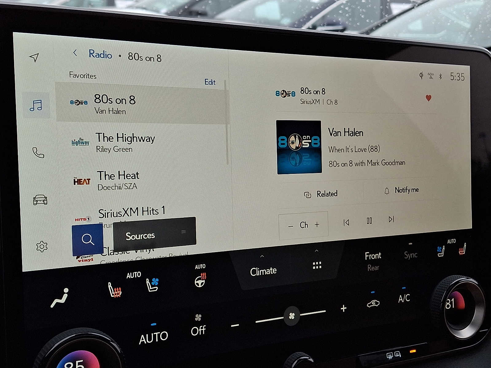 Thumbnail: 2024 Lexus RX - 15