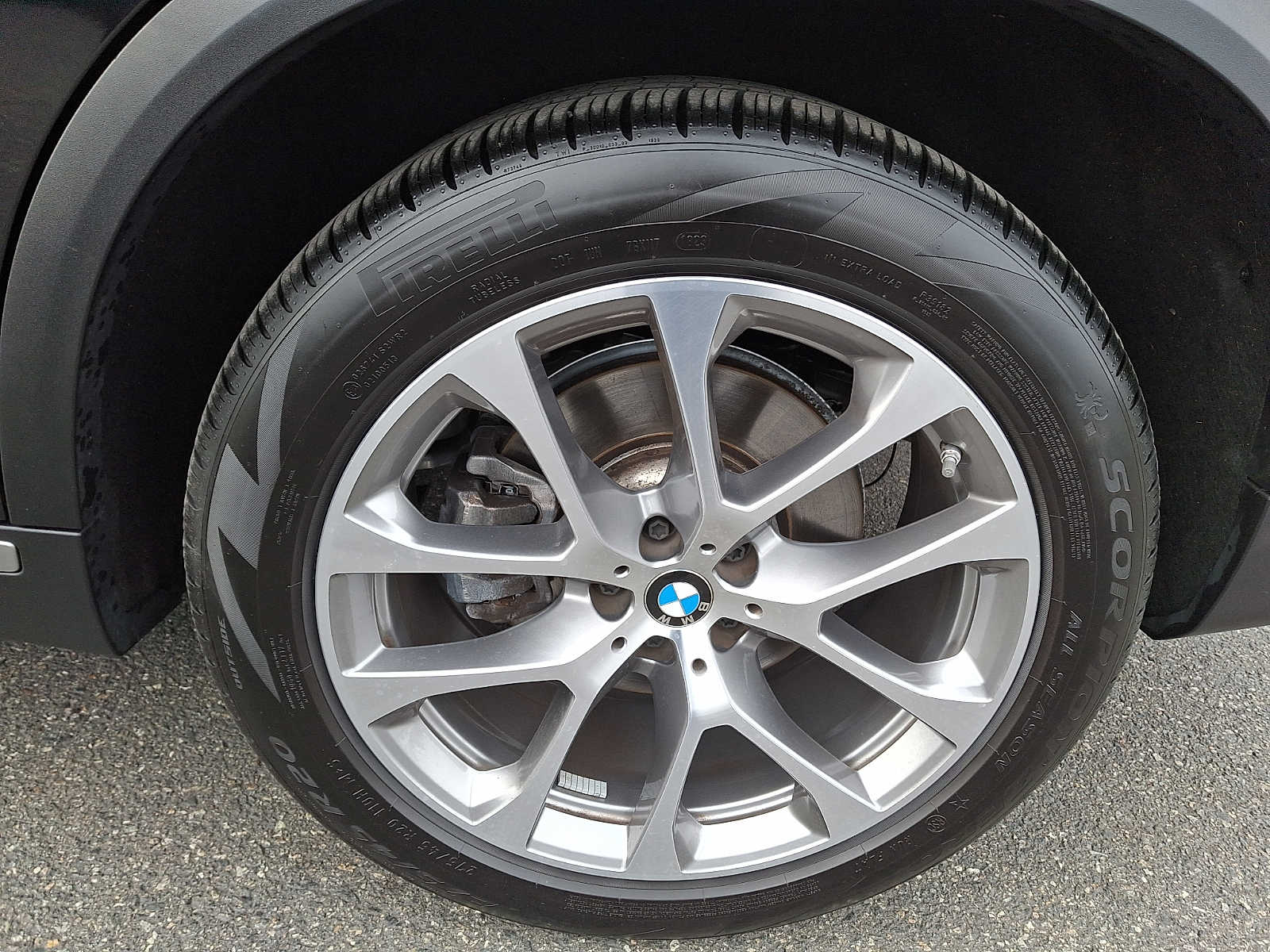 Thumbnail: 2024 BMW X5 - 6