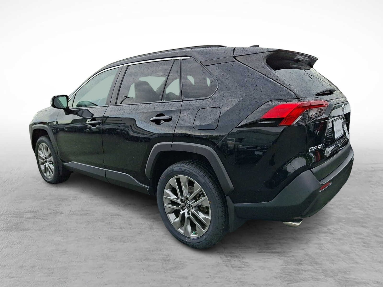 Thumbnail: 2019 Toyota RAV4 - 6