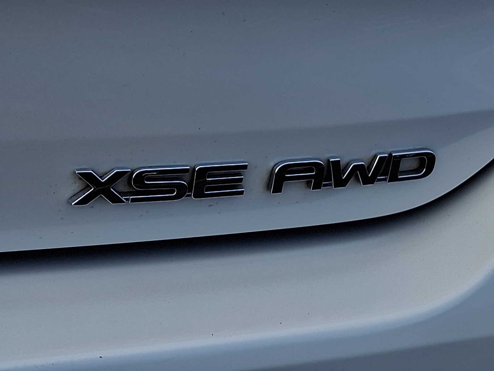 Thumbnail: 2021 Toyota Highlander - 28