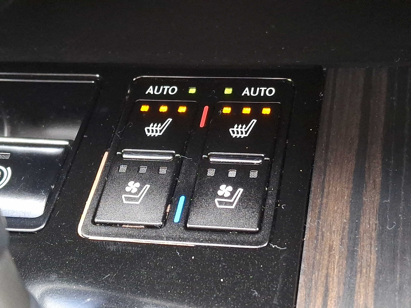 Thumbnail: 2017 Lexus RX - 22