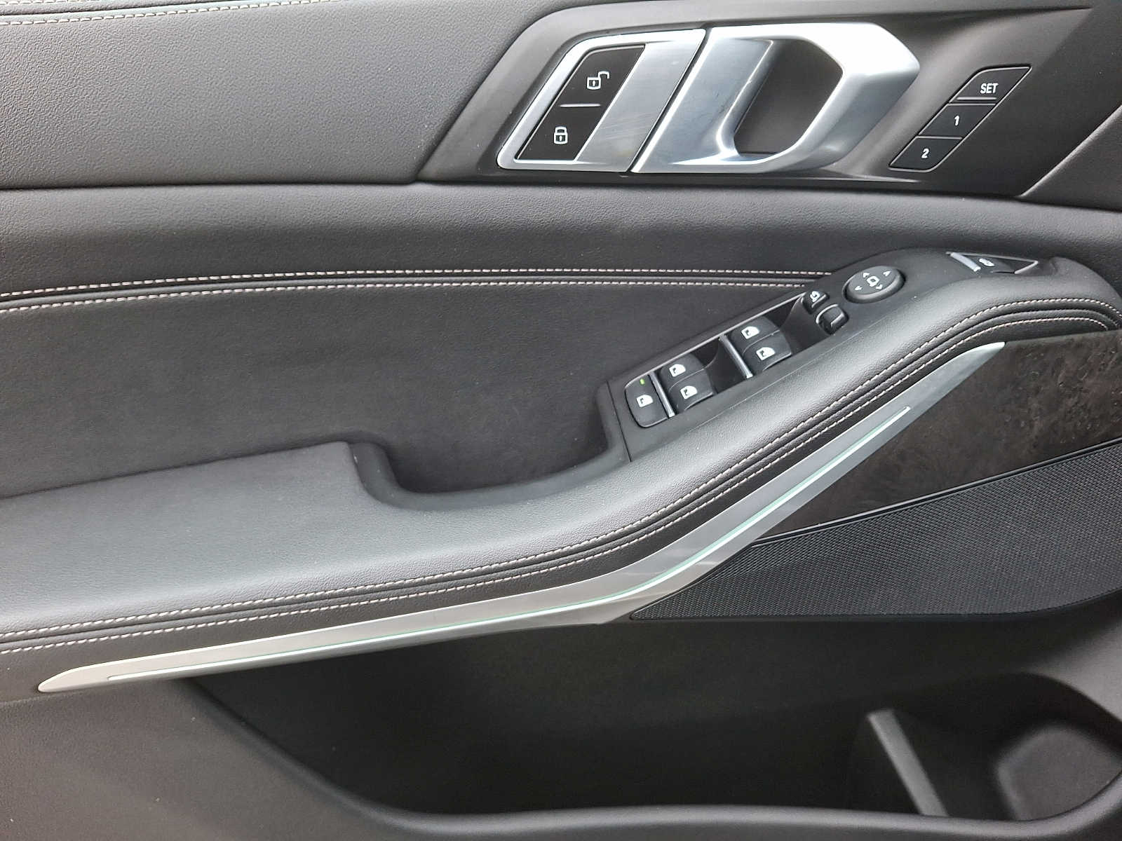 Thumbnail: 2024 BMW X5 - 8