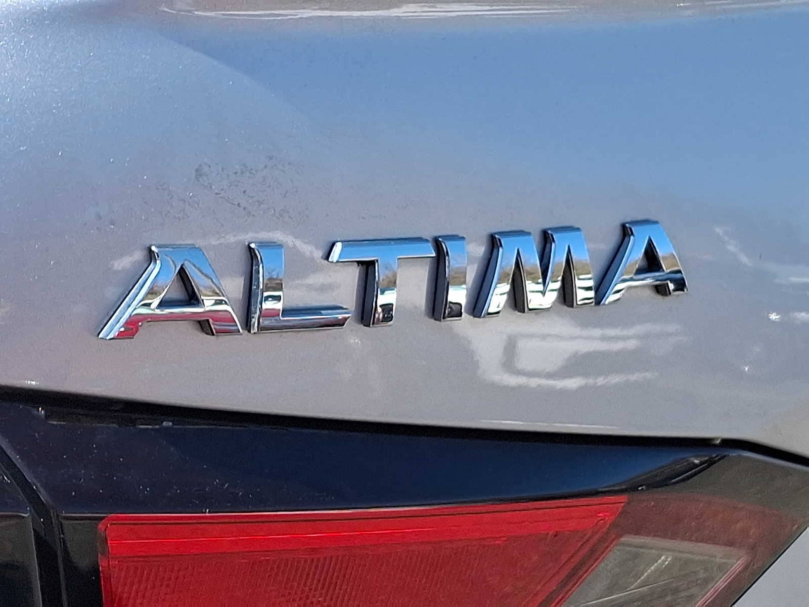 Thumbnail: 2020 Nissan Altima - 30