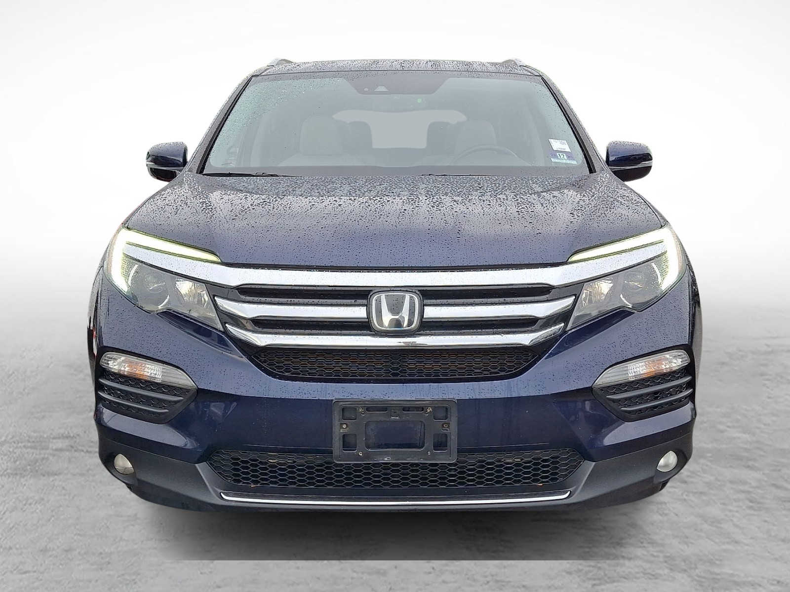 Thumbnail: 2017 Honda Pilot - 2