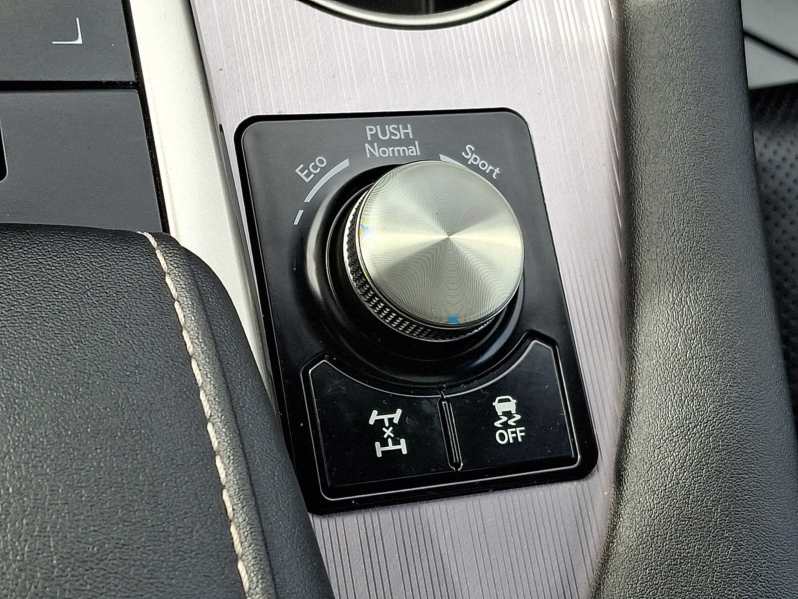 Thumbnail: 2021 Lexus RX - 23