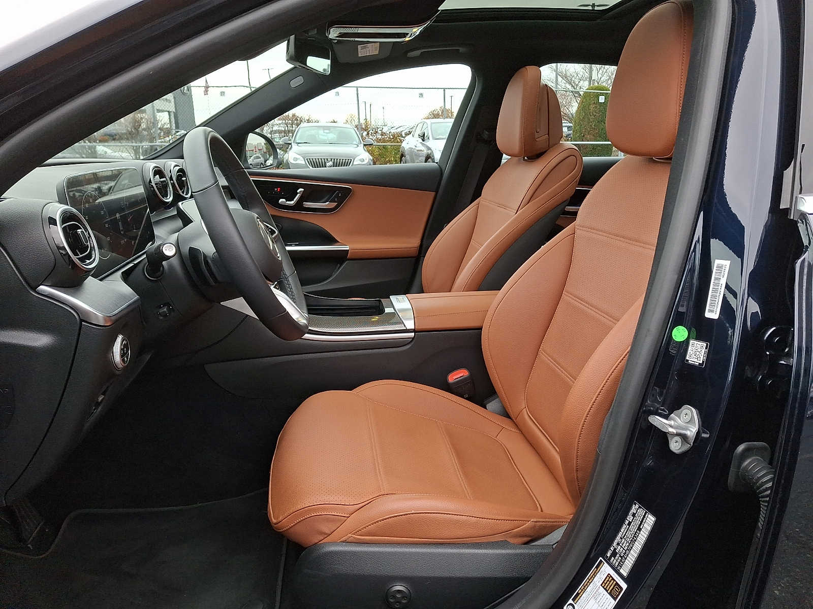 Thumbnail: 2023 Mercedes-Benz C-Class - 11