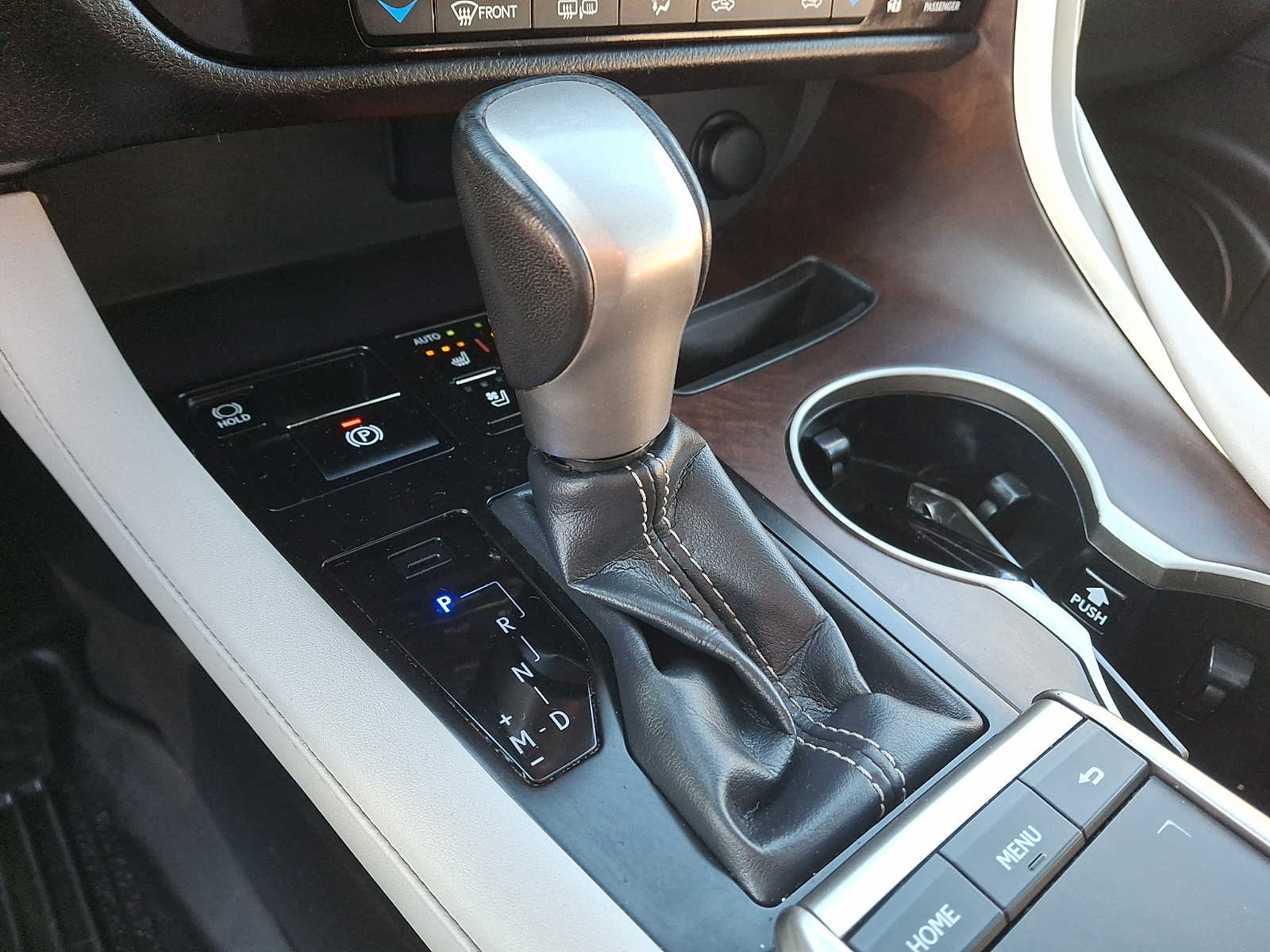 Thumbnail: 2020 Lexus RX - 12