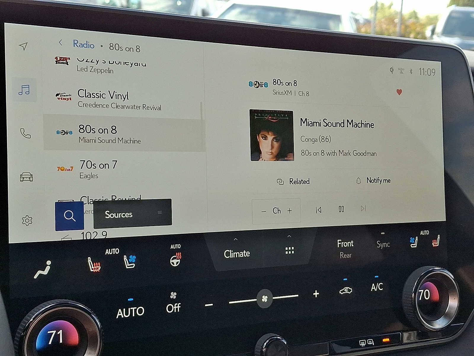 Thumbnail: 2023 Lexus RX - 15