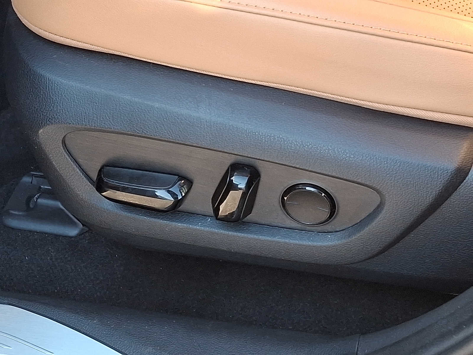 Thumbnail: 2023 Lexus NX - 11