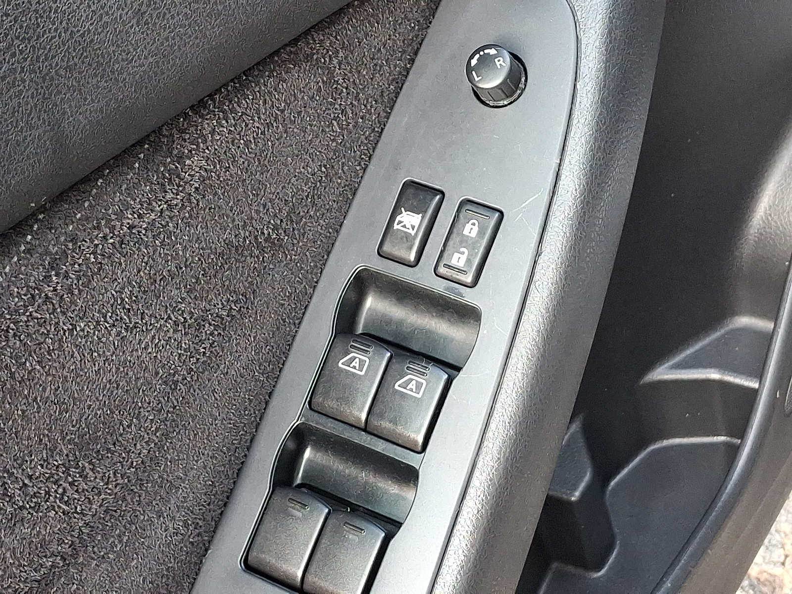 Thumbnail: 2010 Nissan Altima - 22