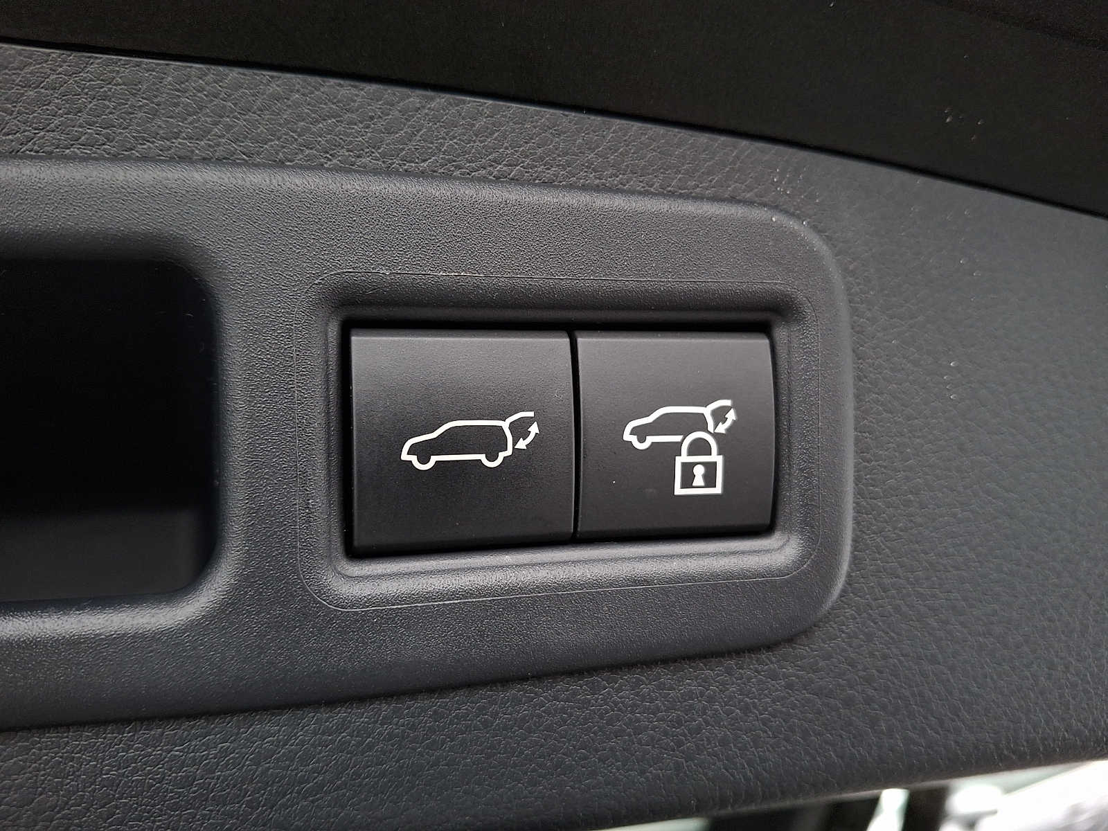 Thumbnail: 2024 Lexus RX - 28