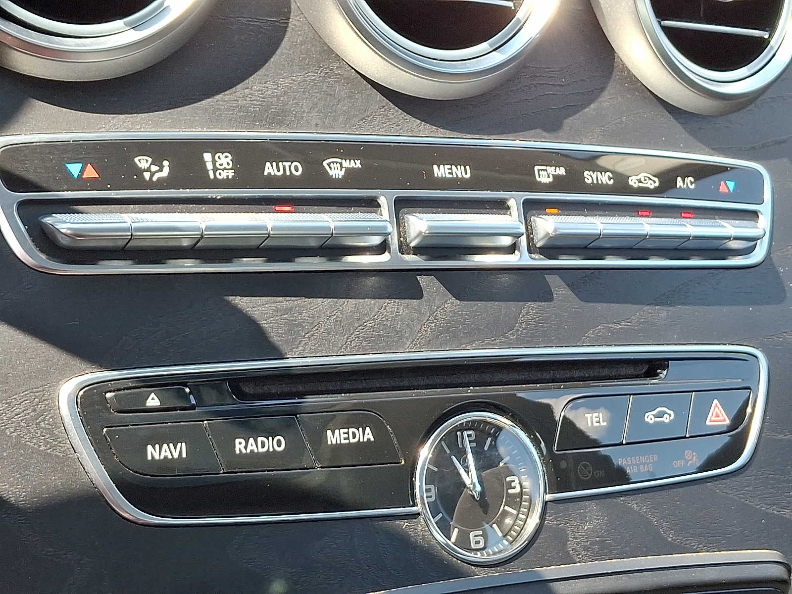 Thumbnail: 2016 Mercedes-Benz C-Class - 13